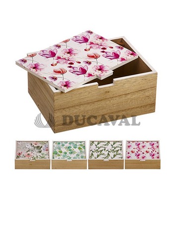 Caja de madera decorada cuadrada