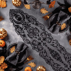 Mantel De Encaje Negro De Calaveras 180x35cm | Ducaval | Envíos 24/48